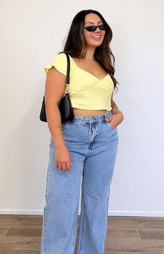 * Yellow Crop Top 
 * Look super feminine and chic in the Anna two piece set (). Gold jewellery () compliments this yellow so well! Utilise the top for a more casual occasion and pair with denim ().  
 * 
 
 * Short sleeves 
 * Cropped length 
 * Invisible zipper (left side) 
 * Seam under bust 
 * Elasticated straps 
 * Tie up back 
 * Non stretch material 
 * Unlined  
 * Slightly sheer Chic Yellow V-neck Crop Top, Casual Solid Color Crop Top For Spring, Chic Yellow Cotton Crop Top, Chic Yellow Crop Top For Day Out, Chic Yellow Short Sleeve Crop Top, Chic Spring Crop Top In Solid Color, Chic Spring Crop Top Solid Color, Chic Solid Color Spring Crop Top, Chic Solid Color Crop Top For Spring