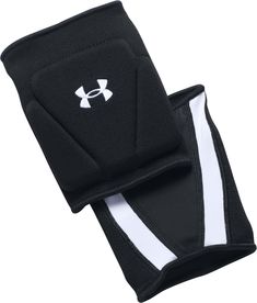 the under armour arm guard in black and white