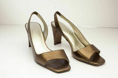 Leather upper. Women's US shoe size:  6.5 Width: B Heel:  2 7/8" --------------------------------- Office use: brn  a083 Gold Dress Sandals, Dress Sandals, Gold Dress, Sling Backs, Leather Upper, Copper, Size 6, Sandals, Heels