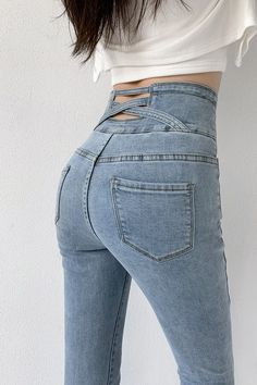 Vintage High Waist Buttons Stretch Denim Pants

Material: 73% Cotton, 24% Polyester, 3% Spandex



Elasticity Index: High Elasticity