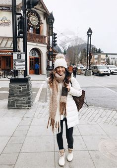 Very Cold Weather Outfits Snow, Snow Work Outfit, Women’s Winter Boots Outfit, Snow Weather Outfits Winter, Winter Outfits For Snow Cold Weather, Snow Winter Outfits Cold Weather, Breckenridge Winter Outfits, Harsh Winter Outfits, Warm Dressy Winter Outfits