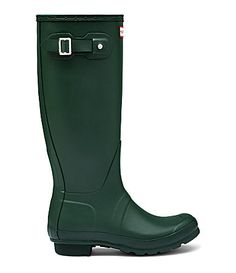 Hunter Womens Original Tall Matte Rain Boots #Dillards Green Rain Boots, Best Rain Boots, Hunter Boots Outfit, Short Rain Boots, Fashionable Snow Boots, Womens Rain Boots, Hunter Rain Boots, Wellington Boots, Women Hunters