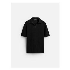 Relaxed fit polo shirt. Lapel collar with front vent and short sleeves. Casual Fitted Polo Sweater With Short Sleeves, Casual Fitted Short Sleeve Polo Sweater, Modern Polo Shirt For Work With Collared Neckline, Modern Collared Polo Shirt For Work, Black Polo Shirt With Placket, Classic Collared T-shirt For Work, Summer Workwear Polo Shirt With Ribbed Collar, Black Tops With Relaxed Fit And Collared Neckline, Modern Cotton Short Sleeve Polo Sweater