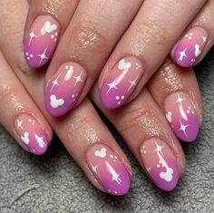 Disney Nails Summer, Universal Nail Designs, Subtle Disney Nails, Disney Nails Design, Disney Nails Acrylic, Cute Disney Nails, Simple Disney Nails, Disney World Nails, Vacay Nails