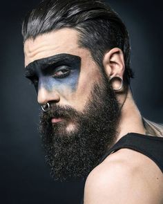 Scary Male Makeup, Viking Mask, Viking Makeup, Halloween Hombre, Black Face Paint, Drag Make-up, Smink Inspiration, Male Makeup, Dresses Princess