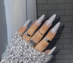 #christmas #christmasnails #nails #nailart #naildesign #nailideas #nailartideas #xmasvibes #naildesign Trendy Silver Nails, New Years Nails Silver Glitter, New Years Long Nails, New Year Nails Design 2024 Almond, Silver Nails Christmas, New Years Nails Long, New Years Nails Silver, New Years Nails Almond Shape, White New Years Nails