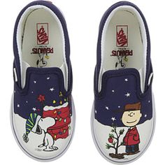 Vans Kids Classic Slip-On x Peanuts Christmas (Toddler) Charlie Brown Jr, Peanuts Charlie Brown, Tenis Vans, Vans Kids, Brown Christmas, Hand Painted Shoes, Charlie Brown Christmas, Vans Slip On, Custom Vans