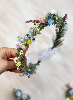 Wildflowers And Greenery Wedding, Cottagecore Flowercrown, Small Boutonniere, Simple Flower Crown, Cottage Core Wedding, Forget Me Nots Flowers, Flower Wreath Hair, Anemone Flowers