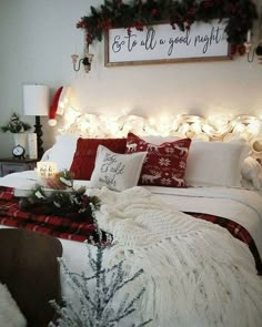 Winter Bedroom Decor, Christmas Bedrooms, Holiday Room Decor, Christmas Bedroom Decor, Winter Bedroom, Decorations Bedroom, Holiday Room, Christmas Bedding, Christmas Decorations Bedroom