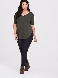 Jegging - Premium Stretch Dark Wash, SEVEN SEAS Plus Size Ripped Jeans, Women's Plus Size Jeans, Classic Style Outfits, Seven Seas, Minimalist Capsule Wardrobe, Feel Pretty, Women Denim Jeans, Plus Size Jeans, Curvy Fashion