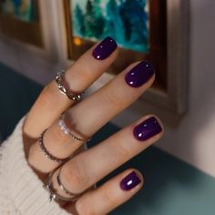 Dark Purple Short Nails, Short Dark Purple Nails, Dark Purple Nails Short, Short Purple Nails, Purple Sparkly Nails, Cool Nails