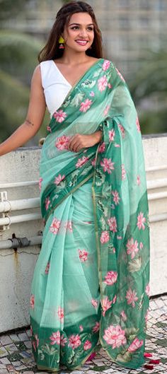 Green color Saree in Cotton fabric with Digital Print work Engagement Reception, Reception Lehenga, Wear Green, Waist Chain, Party Wear Sarees, Blouse Length, Green Fashion, Petticoat, Party Wear