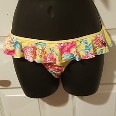 Abercrombie And Fitch Yellow, Pink, Green & Orange Floral Ruffle Bikini Bottom. Size Large. Nwt. Matching Top Sold Separately!!! Please Send Reasonable Offers Through The Offer Button! Follow To Keep Updated! Abercrombie And Fitch, Floral Ruffle, Matching Top, Green Orange, Yellow Floral, Green And Orange, Pink Yellow, Abercrombie Fitch, Womens Swim