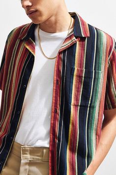 Slide View: 3: UO Colorful Stripe Short Sleeve Button-Down Shirt Tokyo Street Fashion, Men With Street Style, Mens Fashion Urban, Mens Fashion Fall, Mens Winter Fashion, Mens Fashion Summer, Mens Fashion Trends, Style Outfits