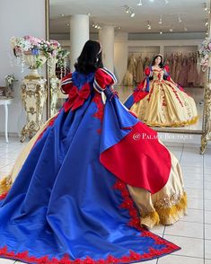 Snow White Ball Gown, Snow White Quinceanera Dresses, Snow White Quinceanera Theme, Xv Dresses, Bohemian Chic Weddings, Debutante Dresses, Quinceanera Themes Dresses, White Quinceanera Dresses, Sweet 15 Dresses