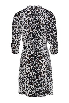 Go fierce and formal with this A.L.C. frock! The classic sheath dress is upgraded with a luxe leopard print design on super soft silk. Perfect for the office, cocktail parties and everything in between! Roar into your next big meeting or swanky soiree in style when you pair this beauty with polished pumps and statement earrings. Missing size tag, measures size 2 100% Silk Concealed back zipper Unlined Sheath silhouette High neckline Quarter sleeve Open pockets on sides of waist Leopard print des