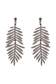 These chic earrings are the perfect statement piece. Featuring a metal leaf shape that dangles from a simple hook, these earrings create a graceful movement and shine. Whether you are dressing up for a formal event, a casual date, or a fun night out, these earrings will make you stand out and look fabulous. Leaf-shaped Metal Earrings For Party, Elegant Leaf-shaped Metal Earrings, Graceful Movement, Gray Earrings, Chic Earrings, Metal Leaves, Casual Date, Drops Design, Leaf Shapes