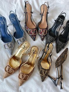 Boujee Shoes, Diamond Aesthetic, Graduation Heels, Elegant Shoes Heels, Valentino Heels, Valentino Sandals, Trendy Heels, Cute Shoes Heels