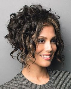 Long Bob Hairstyles, Penteado Cabelo Curto, Short Curly Hair, Long Curly Hair, Short Bob Hairstyles, Long Curly, Hairstyles Haircuts, Curly Hair Styles Naturally