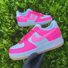 Purchase On My Sneaker Ig (@_lacedbylee) For $50 Discount Custom Painted Nike Air Force 1s 3 Tone Hot Pink Design With Custom Logo Painted With Angelus Leather Paint Finished And Sealed With Angelus Finisher (Waterproof) All Sizes Available (Womens, Men’s And Kids) Processing Time: 2-3 Weeks Custom Pink Nikes, Hot Pink Nike Air Force 1, Hot Pink Air Force 1, Custom Air Force 1 Pink, Pink Custom Air Force, Pink Air Force 1, Painted Nike Air Force, Nike Rosa, Nike Shoes Custom