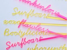 there are many different types of paper straws in the shape of letters that spell out words