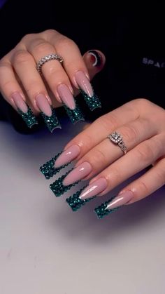 Emerald Green Nails Acrylic Short, Emareld Green Nails, Green Nail Acrylic, Emerald Green Nails Prom, Prom Acrylics, Emerald Green Prom Nails, Emerald Green Nails Acrylic, Green Prom Nails, Green Nails Acrylic