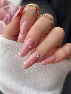 Heart Nail Ideas, Dusty Pink Nails, Unghie Nail Art, Heart Nail Designs, Nails Classy, Nails Yellow, Hello Nails, Heart Nail, Subtle Nails