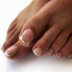 The Biggest Pedicure Trends of 2024 Pedicure Trends, Gold Toe Nails, French Manicure Toes, French Toe Nails, Fall Toe Nails, Feet Nail Design, French Pedicure, Pedicure Colors, Gel Toe Nails