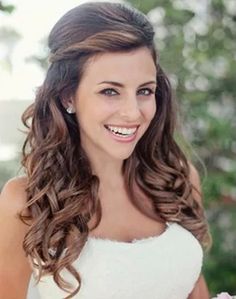 Down Curly Hairstyles, Indian Wedding Hairstyles, Curly Hair Updo, Wedding Hairstyles Half Up Half Down, Wedding Hair Down, Wedding Updo, Wedding Hairstyles For Long Hair, Half Up Hair, Wedding Hair And Makeup