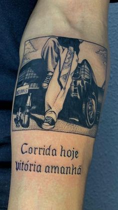 a man with a tattoo on his arm that reads, corrida hoie widra amana