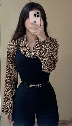 #outfitinspiration #fashionforward #ootd #stylegoals #trendythreads #wardrobeessentials #fashionista #outfitideas #closetenvy #dressedtoimpress#FallOutfit Casual Work Outfit Aesthetic, Outfit Formal Casual, Outfit Con Camisa, Outfit Animal Print, Leopard Print Outfit, Trendy Date Night Outfit, Date Night Outfit Ideas, Night Outfit Ideas, Leopard Print Outfits