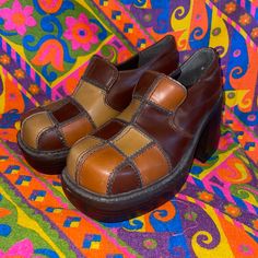 vtg 90s tri tone checkered platforms size 7 stacked 70s style chunky heels brown & tan thick retro disco club checkered geometric mod shoes hippie boho hot summer y2k mary janes size 7  hot menu brand insole measures 9.5" 4" ball  4" in heel height, 6" total height  5.5" volume(over the toe arch) Overall Good condition, some light wear creasing and scuffing Retro Brown Closed Toe Heels, Retro Brown Heels With Block Heel, Retro Closed Toe Platform Heels, Retro Round Toe Platform Heels, Retro Platform Heels With Round Toe, Retro Brown Heels For Spring, Retro Vintage Brown Closed Toe Heels, Vintage Brown Retro Closed Toe Heels, Retro Closed Toe Heels In Vintage Brown