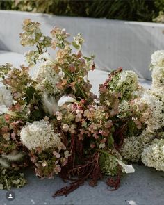 Spanish Moss Wedding Bouquet, Late Summer Wedding Bouquets, Spanish Moss Wedding, Natural Bouquet Wedding, Marriage Celebration, Moss Wedding, Late Summer Wedding, Fall Garden Wedding, Neutral Wedding Flowers