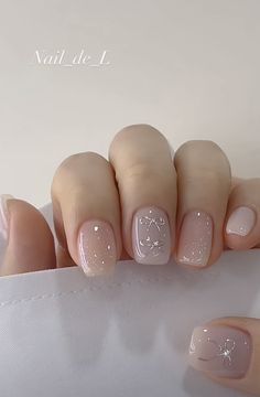 Korean Nail Art Natural, Carat Nail Art, Short Korean Nails, Korea Nails, Asian Nails, Square Nail Designs, Subtle Nails, Simple Gel Nails, Blush Nails