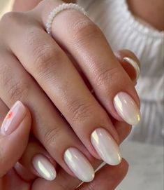 White Chrome Nails, Milky Nails, Colorful Nails, Pearl Nails, Round Nails, Dipped Nails, Prom Nails