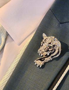 Here at TieTownCo, we make sure our formal wear accessories complement your formal wear of choice!  Presenting our luxury brooch pin collection. Stand out  and steal the spotlight as you sport gold and silver plated alloys fashioned into a whimsical motif.  Sharp, playful and luxurious--our brooch pins add that dash of dapper to any ensemble.  Perfect as gifts too! Brooch Pin For Men, Mens Dinner Jacket, Brooch For Men, Men's Brooch, Half Saree Designs, Woodland Hills, Jewelry Lookbook, Pin Collection, Gold And Silver