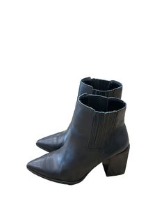 Brand: STEVE MADDEN Style: BOOTS ANKLE HEELS Color: BLACK Size: 7.5 SKU: 129-5836-3033 CONDITION: GENTLY USED Black Pointed Toe Chelsea Boots For Winter, Winter Chelsea Boots With Stacked Heel And Round Toe, Winter High Ankle Chelsea Boots With Stacked Heel, Winter Chelsea Boots With Stacked Heel, Western Block Heel Boots For Winter, Fall Ankle-high Boots With Reinforced Heel, Ankle-high Boots With Reinforced Heel, Western Style Block Heel Heeled Boots For Winter, Ankle-high Boots With Reinforced Heel For Fall