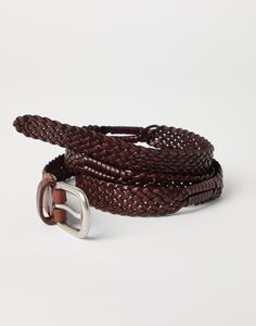 Scratched braided calfskin belt This leather belt will complete a look with a vintage-inspired detail. The leather’s distinct "scratched" texture is combined with weaving, giving the accessory an irregular appearance that is full of character. Classic Leather Rope Belt, Formal Woven Leather Belt, Formal Leather Rope Belt, Classic Adjustable Rope Belt, Classic Woven Leather Belt, Classic Braided Leather Belt, Brown Leather Rope Belt, Adjustable Woven Leather Belt, Blazer And T Shirt