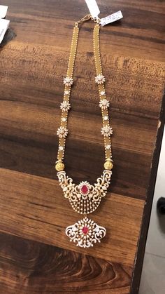 Stone Haram Designs Gold, Dollar Chain, Stone Jewellery Designs, Diamond Earrings Design, Beautiful Gold Necklaces, Handmade Gold Jewellery