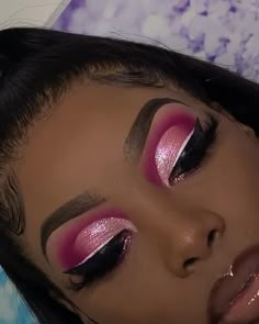 Hot Pink And Silver Makeup, Pink Inspired Makeup Looks, Fuschia Makeup Black Women, Hot Pink Eyeshadow Looks Black Women, Pink Eye Shadow Black Women, Hot Pink Makeup Looks Prom, Pink Birthday Glam Makeup, Pink Eyeshowdow Looks