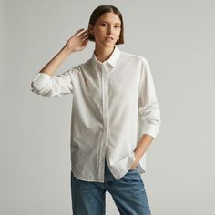 The Silky Cotton Relaxed Shirt White – Everlane Relaxed Dress, White Button Down Shirt, Twill Weave, White Button Down, Made Clothing, Plaid Flannel Shirt, Silk Twill, Poplin Shirt, Silk Shirt