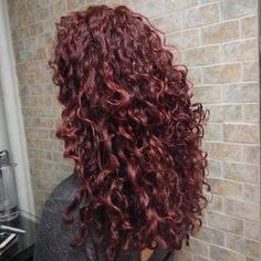 Tinted Red Hair, Cherry Brown Hair, Pelo Color Vino, Iron Man 2, Highlights Curly Hair