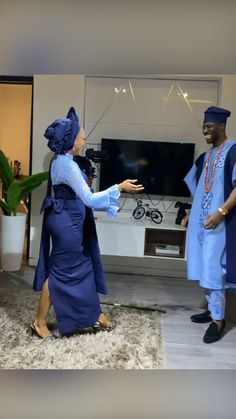 Navy Blue Aso Oke Bride, Sky Blue Traditional Wedding Attire, Yuroba Wedding Fashion Styles, Blue Nigerian Traditional Wedding, Latest Yoruba Traditional Wedding Attire, Aso Oke Styles Traditional Weddings, Blue Asoebi, Yoruba Wedding Dress, Yoruba Traditional Wedding Attire