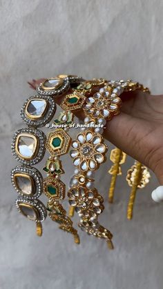 Anu Bangari on Instagram: "New mathapatti hairbands Dm to order #Mathapatti#mathapattihairband#mathapattijewelry#sheeshphool#sheeshphoolcollection#hairband#traditionalhairbands#kundanhairaccessories#accessorilovers#handmajewelry#handmadewithlove#hairaccessories#smallbusiness#smallbusinessindia#smallbuisnessowner#trending#trendingaccessories#trendinreels#reels#reelsinstagram#reelitfeelit#supportlocalbusiness#supportsmall#shoplocal#viralvideos #houseofhandmade" Mathapatti Hairband, Keep Smile, Flower Jewelry Designs, Jewelry Hacks, Wedding Jewelry Sets Bridal Jewellery, Indian Wedding Jewelry Sets, Kundan Jewellery Set, Bridal Jewelery