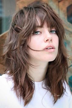 Kylie Hair, Shaggy Pixie, Medium Shag Haircuts, Long Shag Haircut, Shaggy Bob, Shaggy Haircuts, Shag Hairstyles, Wolf Cut, Shag Haircut