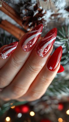 Christmas Nails Cute Styles That Will Melt Your Heart! 🎁 Get ready to fall in love with these Christmas Nails Cute styles that are perfect for the season! From Christmas Gel Nails to Christmas Nails Acrylic, these designs will have Her Nails looking festive and fun. 🎅✨ Looking for Cute Christmas Nails that are easy to do? We’ve got you covered with Christmas Nails Easy ideas that bring holiday cheer to your fingertips. Try classic Xmas Nails or add a sweet twist with Candy Cane Nails for that... Christmas Nail Designs Easy, Xmas Nail Designs, Art Noel, Christmas Nails Diy, Christmas Gel, Red Christmas Nails, Christmas Nails Easy, Winter Nails Acrylic