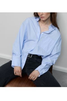 Shop the Shirt With Pocket in Lazio Blue from Closed at Zane boutique in Portland, Maine. Made of pure cotton in a lightweight, Portuguese fabric. Shirt With Pocket, Jerome Dreyfuss, Jenny Bird, Portland Maine, Faithfull The Brand, Malene Birger, By Malene Birger, Knit Sweatshirt, The Shirt