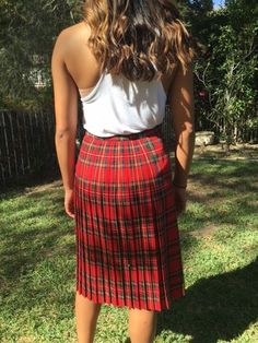 Moorbrook,plaid skirt, kilt, small,XS, Great Britain26" to 28" waist26' top to bottomgood conditiondb 772Moorbrook,plaid skirt, kilt, small,XS, Great Britain Fitted Plaid Skirt For School, Plaid Skirt For School In Fall, Fall School Plaid Skirt, Fitted Plaid Preppy Skirt, Scottish Style Plaid Skirt For Fall, Scottish Plaid Skirt For Fall, Scottish Style Fitted Skirt For School, Scottish Fitted Skirt For School, Scottish Style Fitted Pleated Skirt For Fall