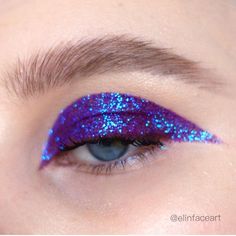 Noriker Horse, Sparkle Makeup, Makeup Stylist, Neon Tetra, Make Up Inspiration, Hooded Eye Makeup, Valentines Makeup, Dramatic Makeup, Dark Makeup