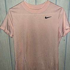 Worn Twice, Just Not My Color. No Stains And Basically Brand New! Nike Summer Workout T-shirt, Spring Nike Workout T-shirt, Nike Workout T-shirt For Spring, Nike Style, Nike Tee, My Color, Nike Pink, Nike Fashion, Nike Tees